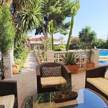 Homestay szállás Villacats: Con Bano Privado Y Piscina *