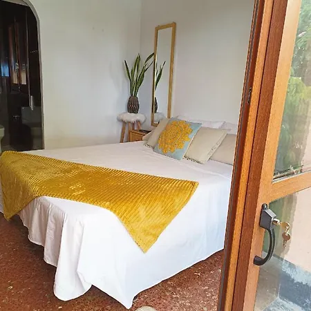 Villacats: Con Bano Privado Y Piscina Homestay szállás Aguadulce