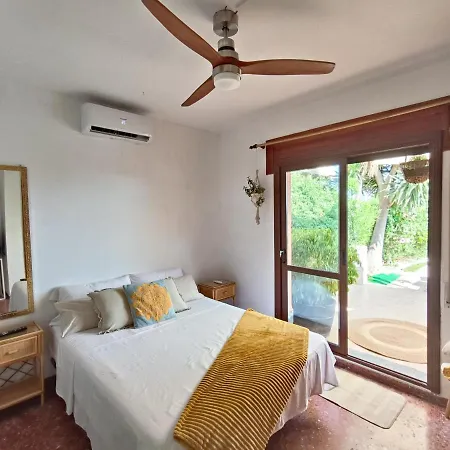 Homestay szállás Villacats: Con Bano Privado Y Piscina Aguadulce
